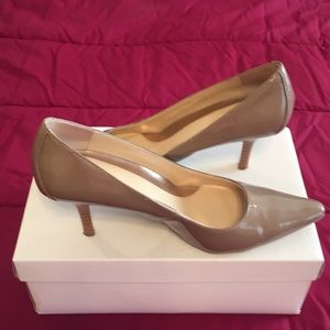 Calvin Klein taupe/beige/nude pumps pointed toe